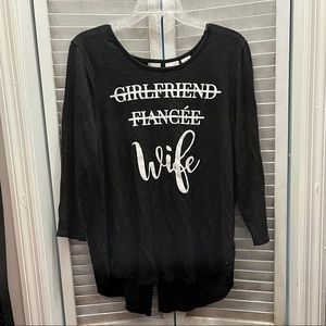 NWOT Girlfriend❌Fiancé ❌ WIFE ✅ quarter sleeve black shirt!